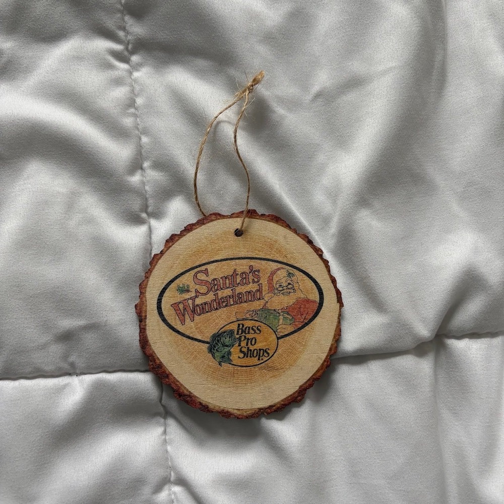 Bass Pro Shops Santas Wonderland Wood Slice Christmas Ornament Rustic Fishing